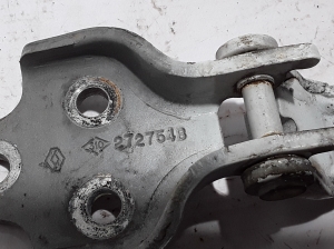 RENAULT Master II (1998–2010) Oberes Scharnier Tür vorne 8200272754 - 2