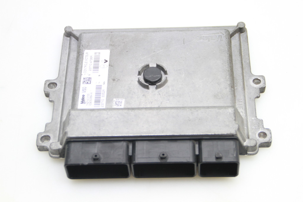 RENAULT Clio 4 generation (2012-2020) Engine Control Unit ECU 237103352R 24706226