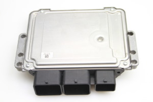 Peugeot 308 (2007–2015) Engine control unit 9666235880 - 2