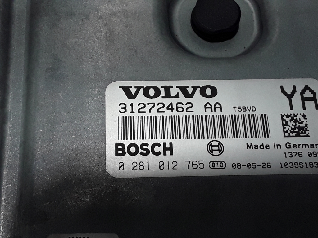 VOLVO S80 2 generation (2006-2020) Engine Control Unit ECU 31272462 20993558