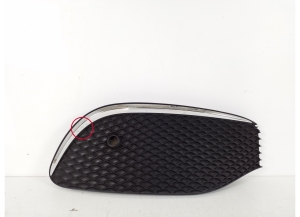  Front bumper fog lamp cover 