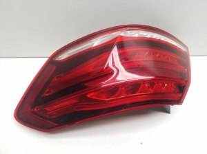  Rear corner lamp 