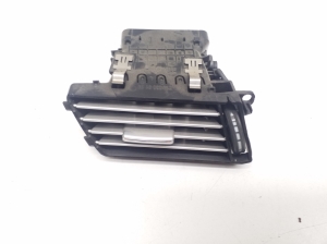 Mercedes Benz E-Class W212 (2009–2015) Dashboard air vent grilles A2128300154 - 2