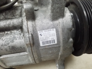 BMW 3 SERIES F30 (2011–2018) Konditsioneeri kompressor 9223695 - 5