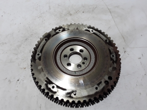   Clutch flywheel 