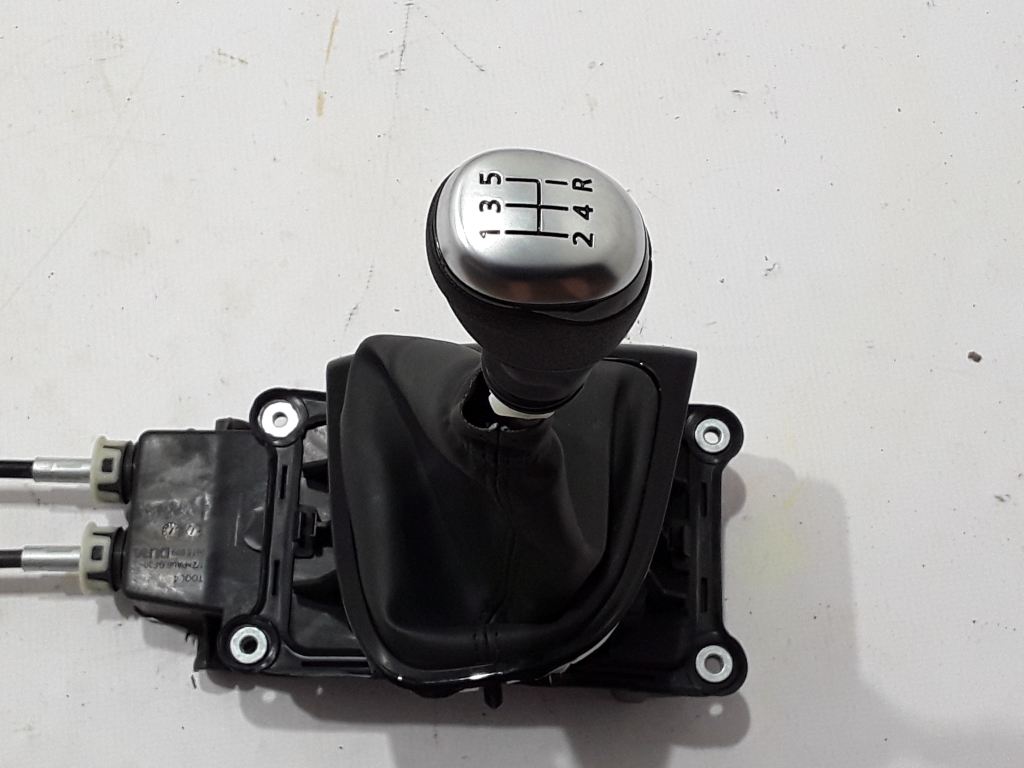 Used RENAULT Clio Gear shift mechanism 349010873R