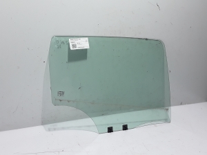  Glass rear side door 