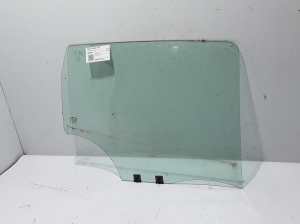  Glass rear side door 