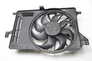 Kühlerlüfter und seine Teile - 8V618C607EB