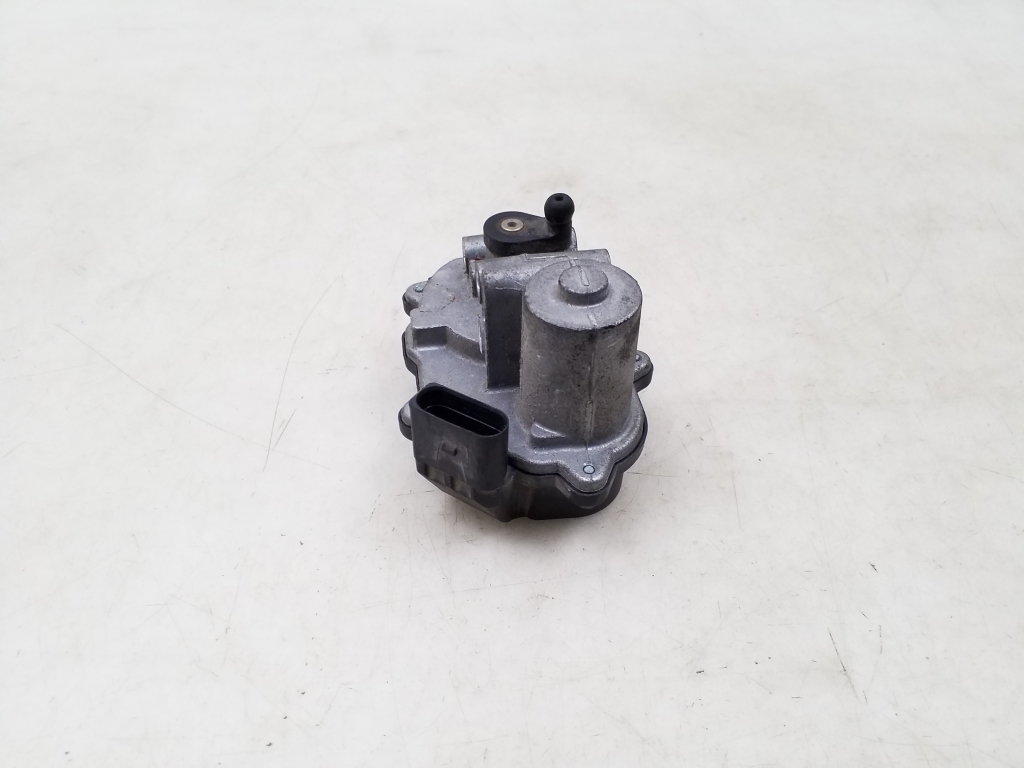 AUDI A4 B8/8K (2011-2016) Intake Manifold Valve Motor 059129086K 24956515