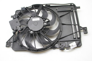 Ford Focus (2011–2018) Jahutusventilaator ja selle osad CV618C607VA - 3