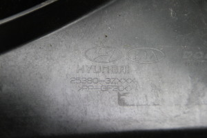 Hyundai i40 (2011–2026) Dzesēšanas ventilators un tā daļas 253803ZXXX - 3