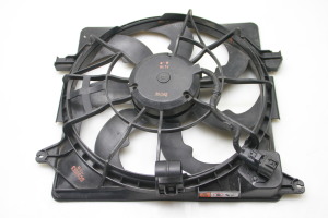 Hyundai i40 (2011–2026) Dzesēšanas ventilators un tā daļas 253803ZXXX - 2