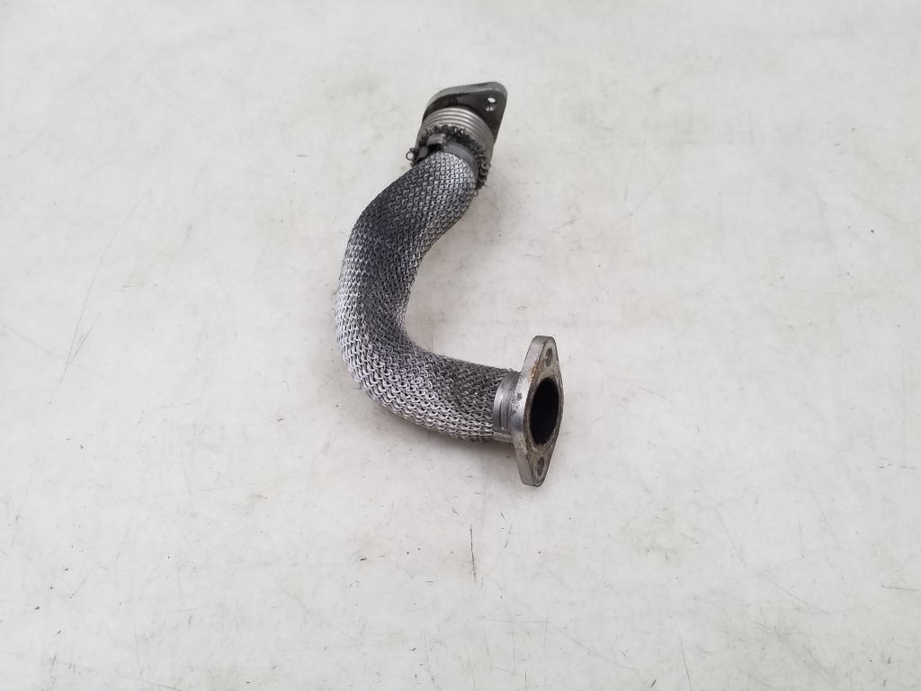 Used AUDI A4 EGR valve pipe 059131530B