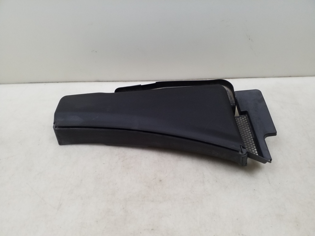 AUDI A4 B8/8K (2011-2016) Front  Wiper Cowl Trim 8K1819447 24956475