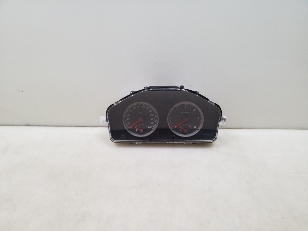 VOLVO V50 1 generation (2003-2012) Speedometer 30710071 24956450