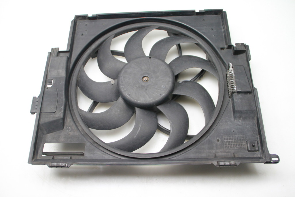 BMW 1 SERIES F20 (2010–2026) Dzesēšanas ventilators un tā daļas 7640508 BMW 1 SERIES F20 (2010–2026) Dzesēšanas ventilators un tā daļas 7640508