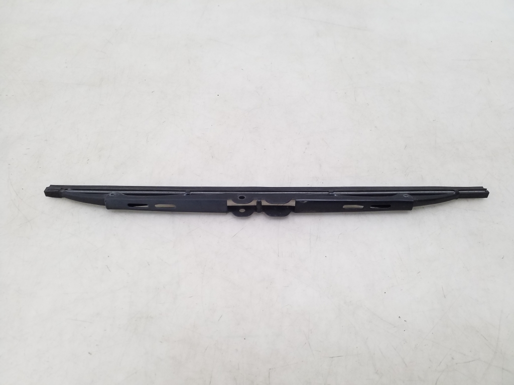 VOLVO V50 1 generation (2003-2012) Tailgate Window Wiper Arm 24956442