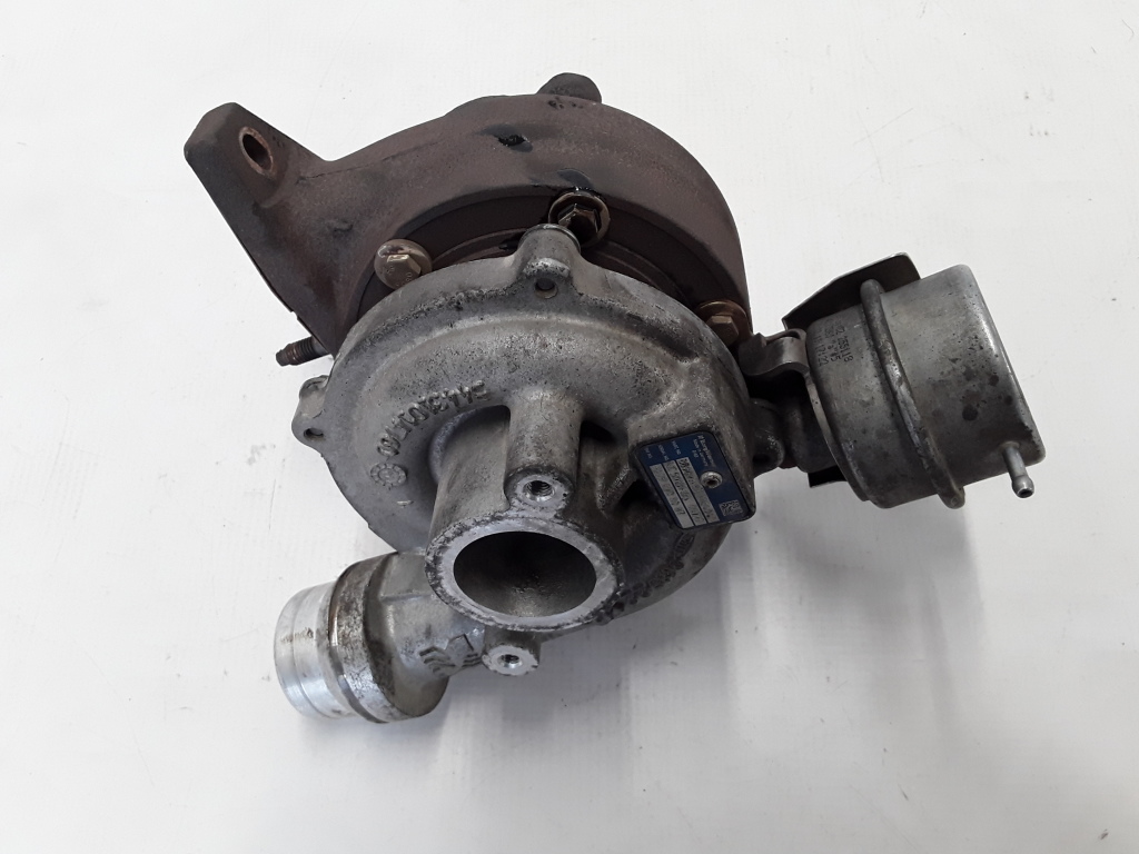 RENAULT Megane 3 generation (2008-2020) Turbocharger 54399700087, 54431014760 20982978