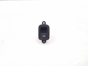   Rear side door glass switch 