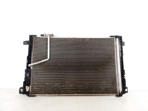 Mercedes Benz C-Class 204 (2007–2014) Kliimaradiaator A2045000554 - 2