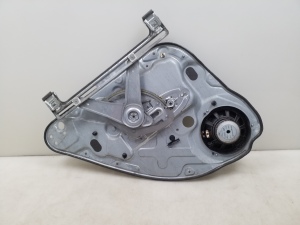 Ford C-MAX (2003–2010) Aizmugurējo sānu durvju logu pacēlājs un tā detaļas 3M51R24994GM - 6