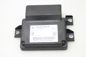 Electric parking brake control module - 3C8907801E