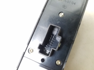 Ford C-MAX (2003–2010) Front door glass switch 3M5T14A32AF - 2
