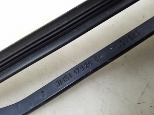 Ford C-MAX (2003–2010) Windshield wiper arm 3M5117526CA - 4