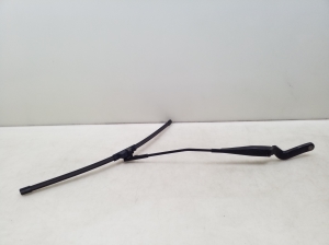 Ford C-MAX (2003–2010) Windshield wiper arm 3M5117526AA - 2