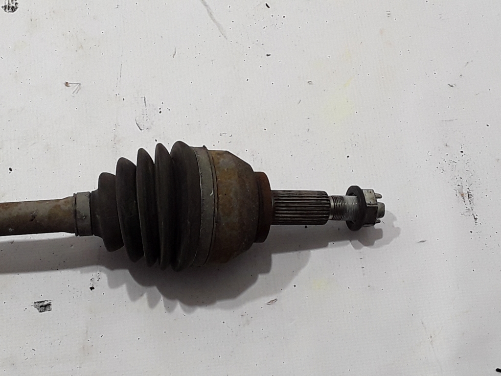 RENAULT Trafic 3 generation (2014-2023) Front Right Driveshaft 391005010R 20995947