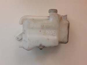 Coolant reservoir - *****