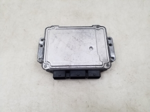 Ford C-MAX (2003–2010) Motorsteuergerät 4M5112A650NC - 2