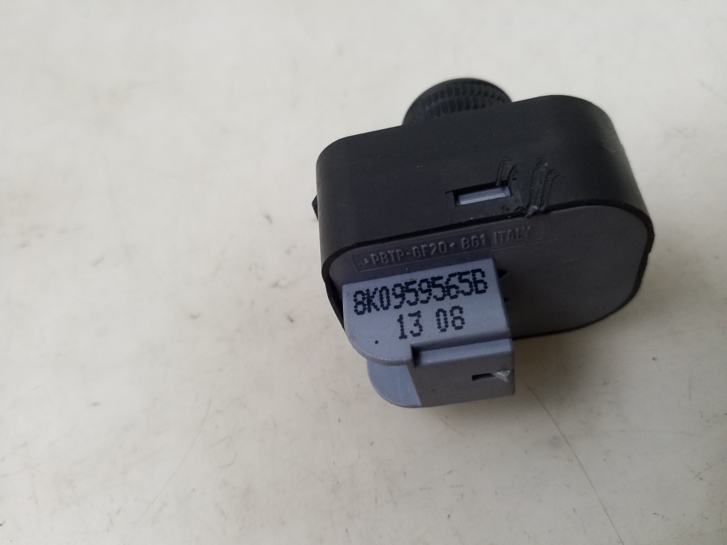 AUDI A4 B8/8K (2011-2016) Mirror adjustment switch 8K0959565B 24958215