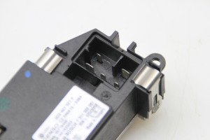 Volkswagen Tiguan (2007–2016) Cabin shoulder motor resistance 3C0907521F - 5