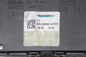 Volkswagen Tiguan (2007–2016) Control unit 4C2210AAF - 2
