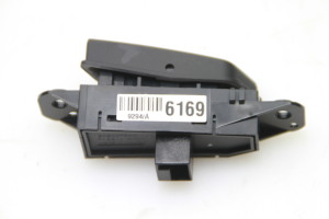 Chevrolet Cruze (2009–2015) Door lock/unlock switch 96936169 - 2