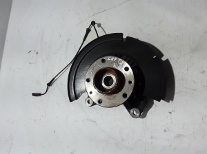 RENAULT Captur (2019–2026) Front wheel hub 400152378R - 2