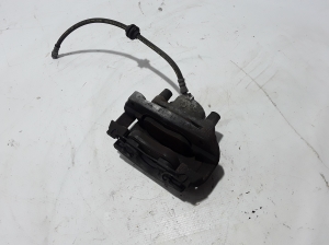 RENAULT Captur (2019–2026) Eesmine pidurisadul 410110596R - 2