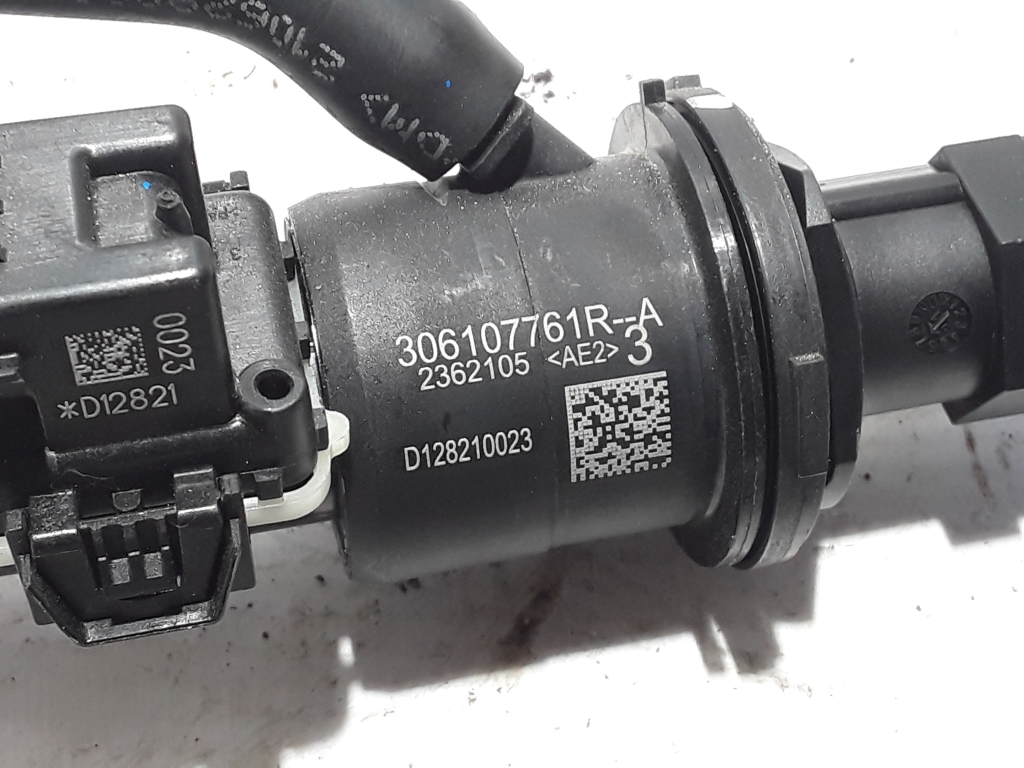 Used RENAULT Captur Clutch cylinder working 306107761R