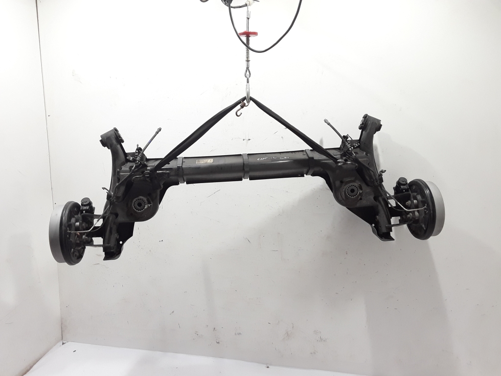 Used RENAULT Captur Rear axle and its details 555019165R