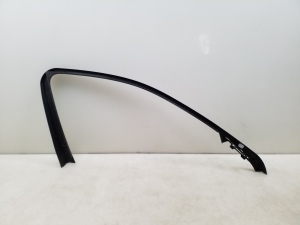 Mercedes Benz C-Class 204 (2007–2014) Esiukse muu osa A2047250271 - 4