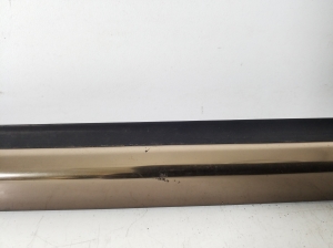 Mercedes Benz E-Class W211 (2002–2009) Fensterschachtleiste außen Tür hinten A2117350565 - 3