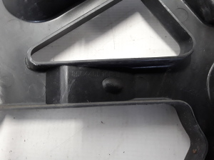 RENAULT Megane III (2008–2016) Tagakaitseraua kinnitus 850440010R - 2