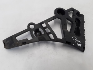 RENAULT Megane III (2008–2016) Tagakaitseraua kinnitus 850440010R - 3