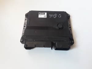 Motorsteuergerät - 8966147410