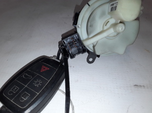  Ignition switch 