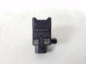 Mercedes Benz E-Class W213 (2017–2026) Airbagsensor A2139051300 - 2