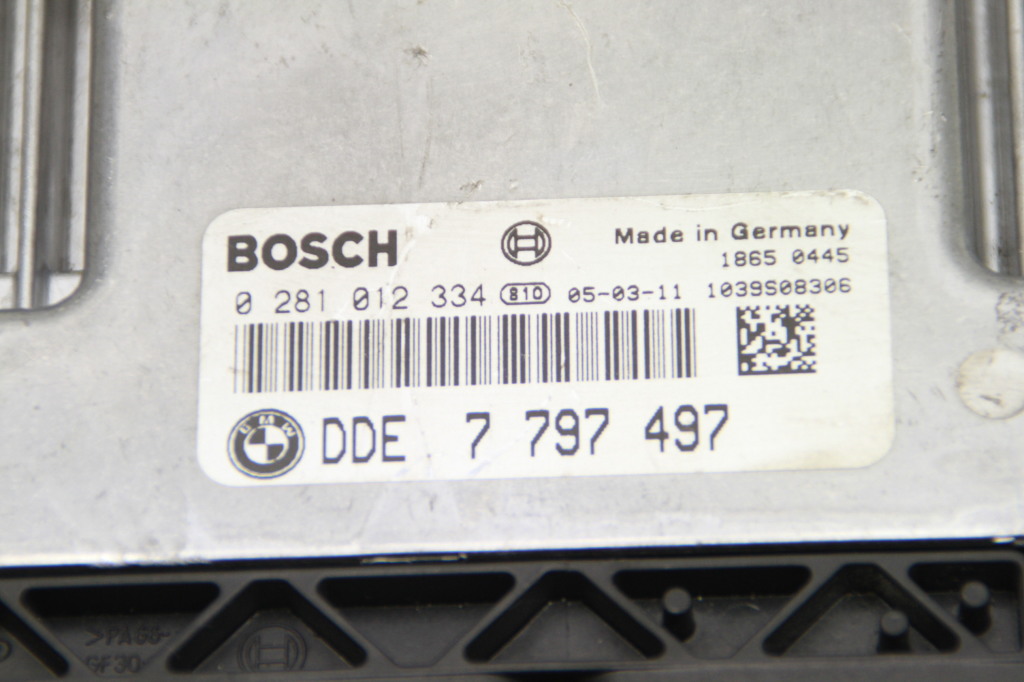 BMW 1 Series E81/E82/E87/E88 (2004-2013) Variklio kompiuteris 7797497 24785384