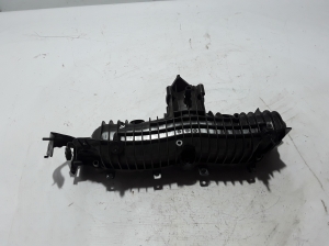  Intake manifold 